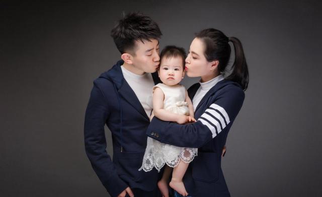 吴敏霞现在在哪直播,吴敏霞痛哭的视频