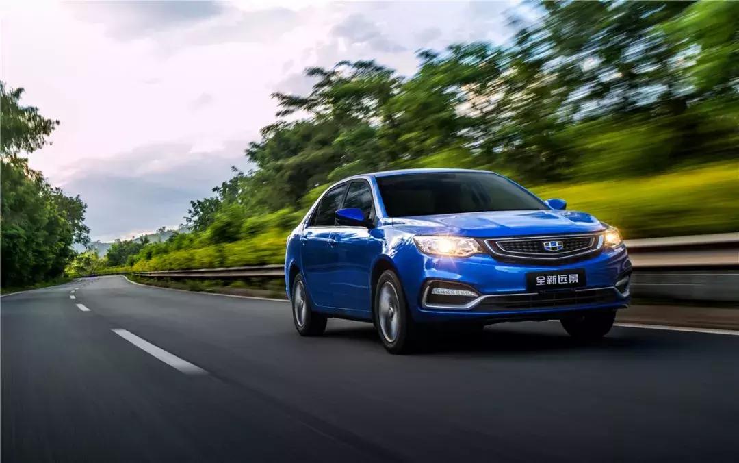 绕地球两圈半,绕地球跑三圈