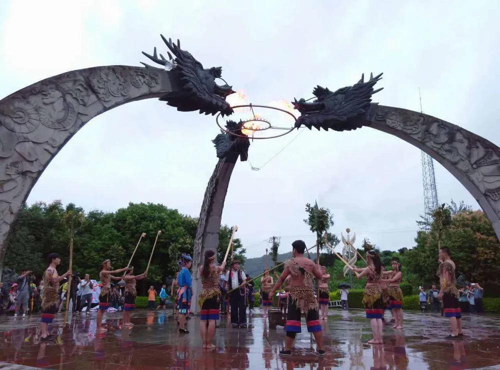 半山的酒店,半山酒店普洱