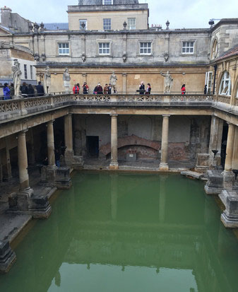 英国巴斯罗马浴场简介,古罗马温泉