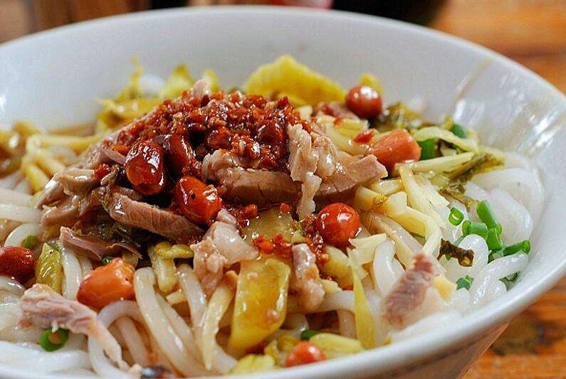 海南租车别克7座每天价格,海南自驾租车最便宜