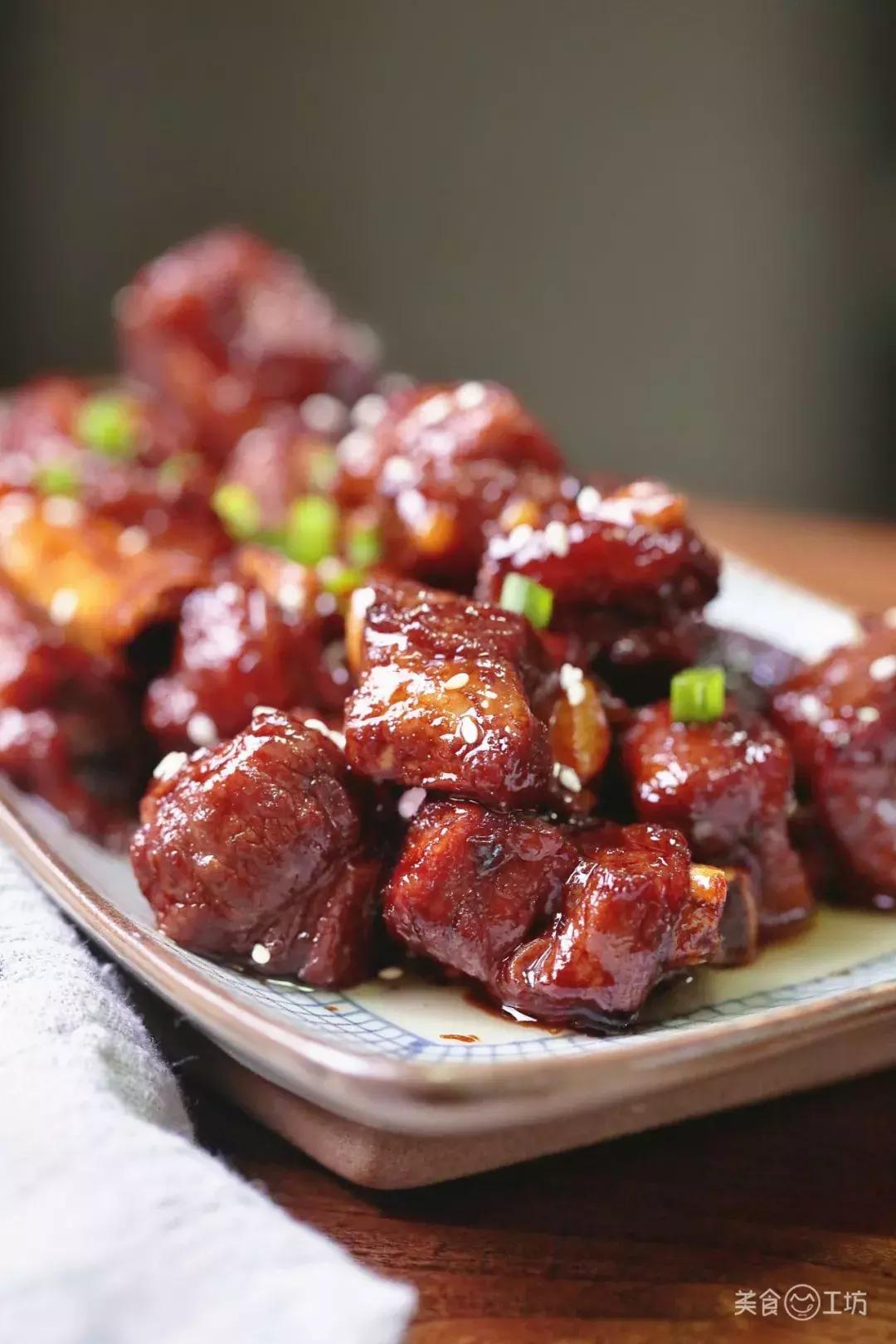 不用油炸的糖醋排骨正确的做法,不焯水糖醋排骨的家常做法