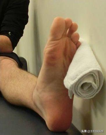 扭到了脚怎么办,扭住脚之后采取什么措施