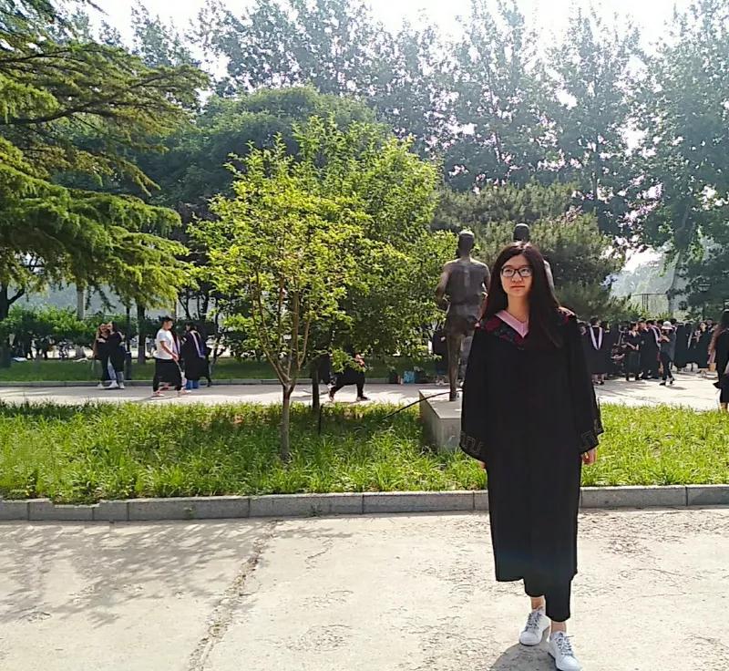 出国留学经济金融专业商业管理,出国留学读国际经济专业就业前景