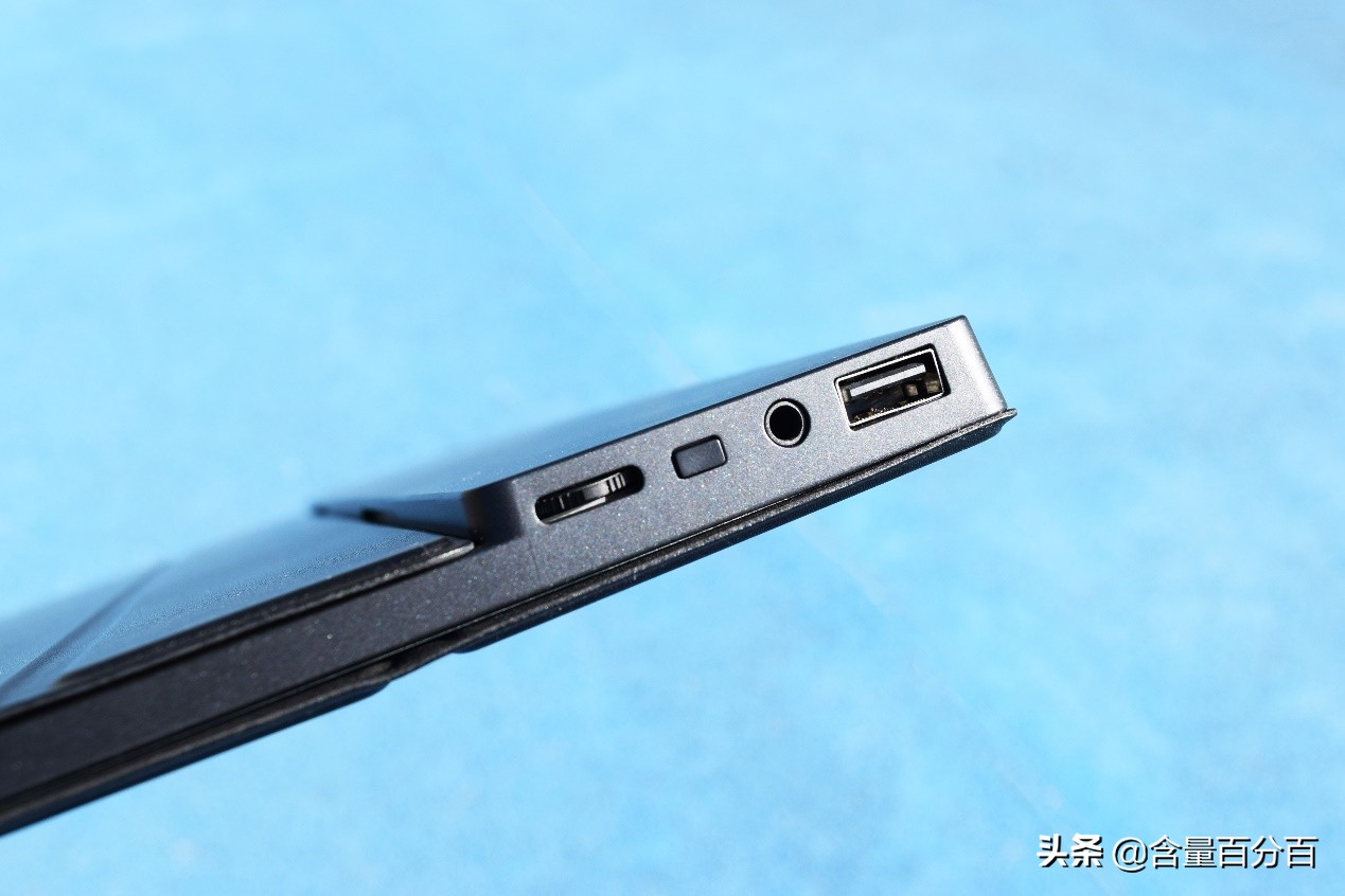 cforce156寸便携式显示器测评,cforce便携显示器色域选择