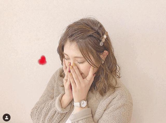 胖女孩这样穿搭也能拍美照