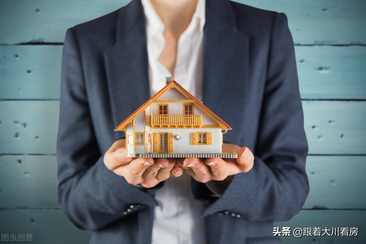 买二手房卖方不交房怎么处理,二手房过户办完卖家不腾房怎么办