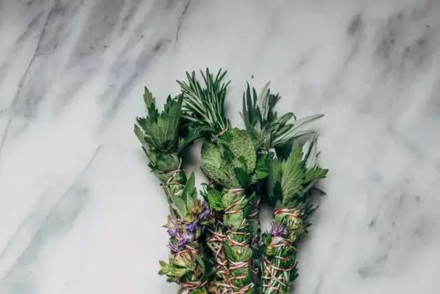 瑭碧香事|采一束香草，熏一段时光