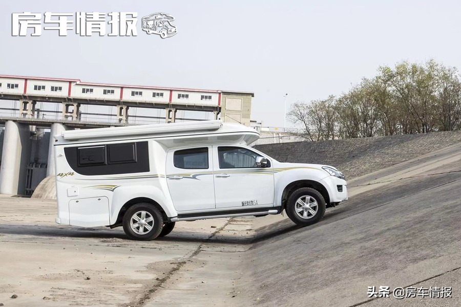 单排四驱自动挡皮卡c型房车测评,d-max单排升顶皮卡房车