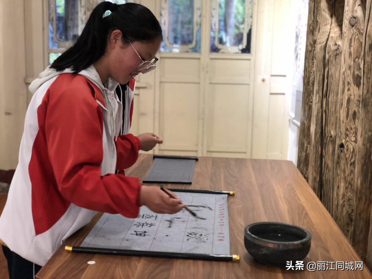 丽江最具文化底蕴的校园书店开业了！建于清末丽江府中学堂旧址