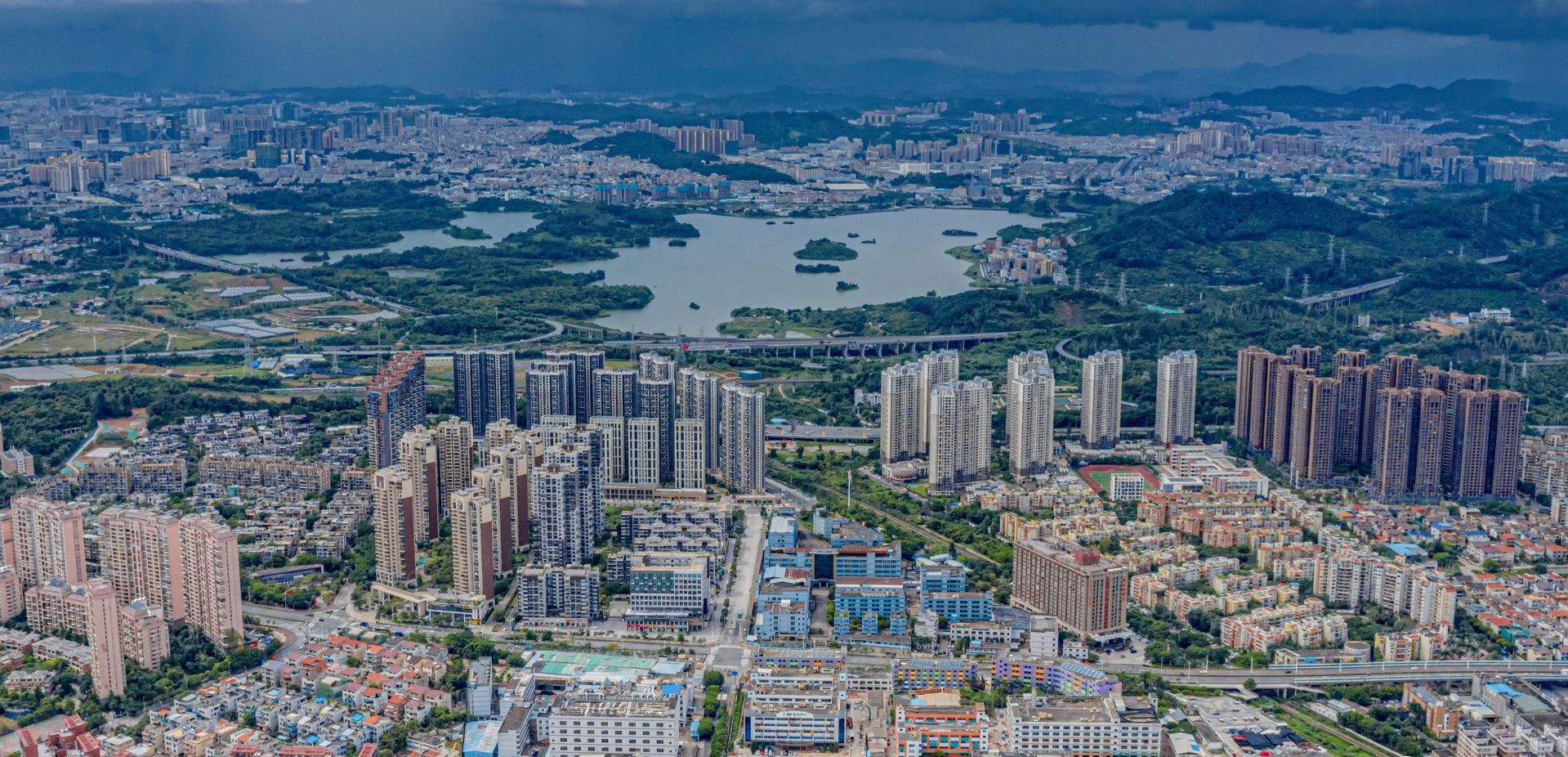 深圳横岗六约高雅光学图片,深圳市龙岗区横岗六约市场