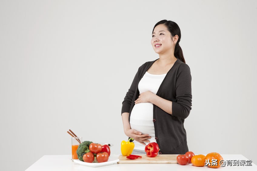 双胎孕妈如何坚持到足月,养育宝宝的5个关键点