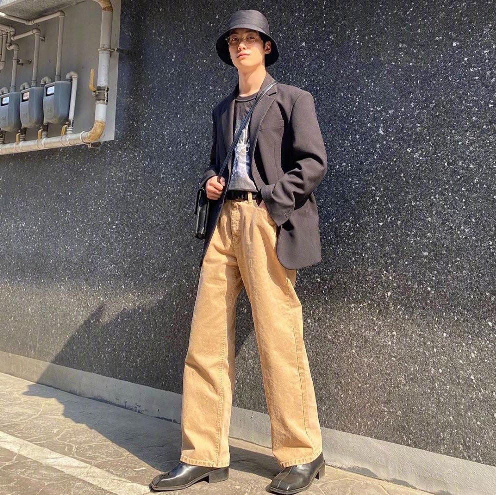 韩国男人的穿搭技巧是什么,韩国穿搭博主排行榜男生