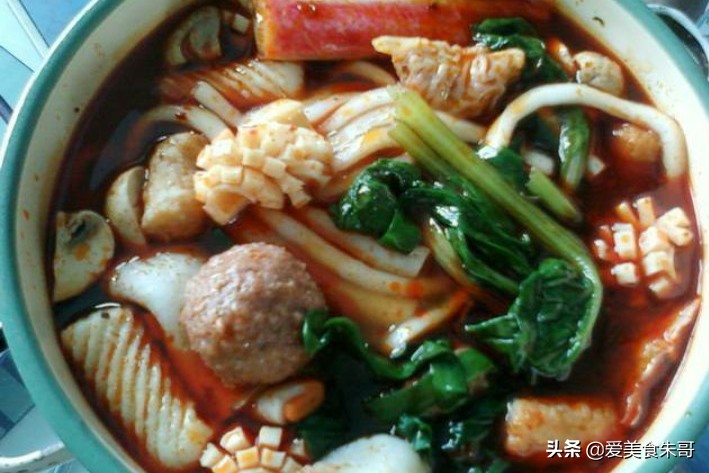 什么小吃最火爆最赚钱视频,哪些小吃生意最挣钱