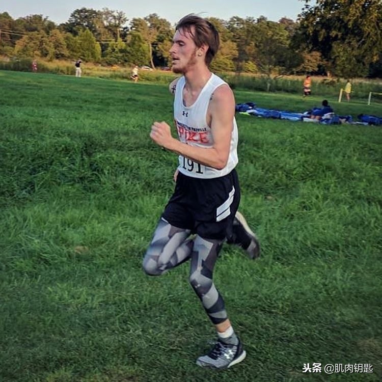 跑步小腿肚酸痛是怎么回事,跑步时小腿肚酸痛怎么办