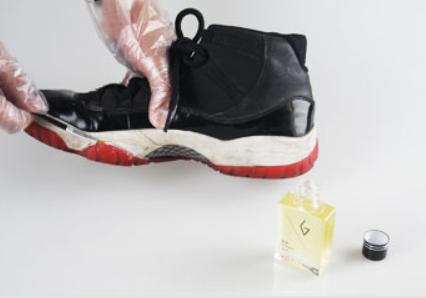 怎么办，才买的新鞋就开胶了？这个神器可以帮你