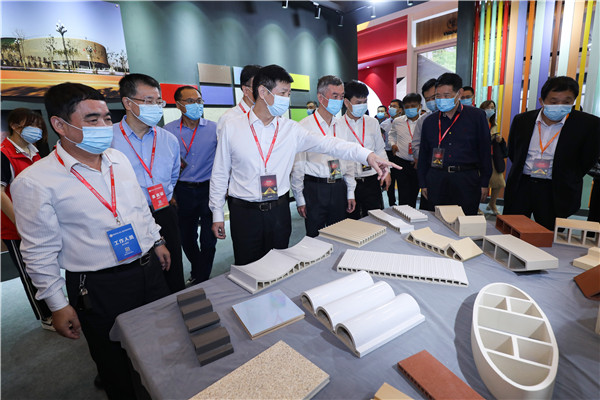 晋江家博会：扮靓春天的福建陶博会