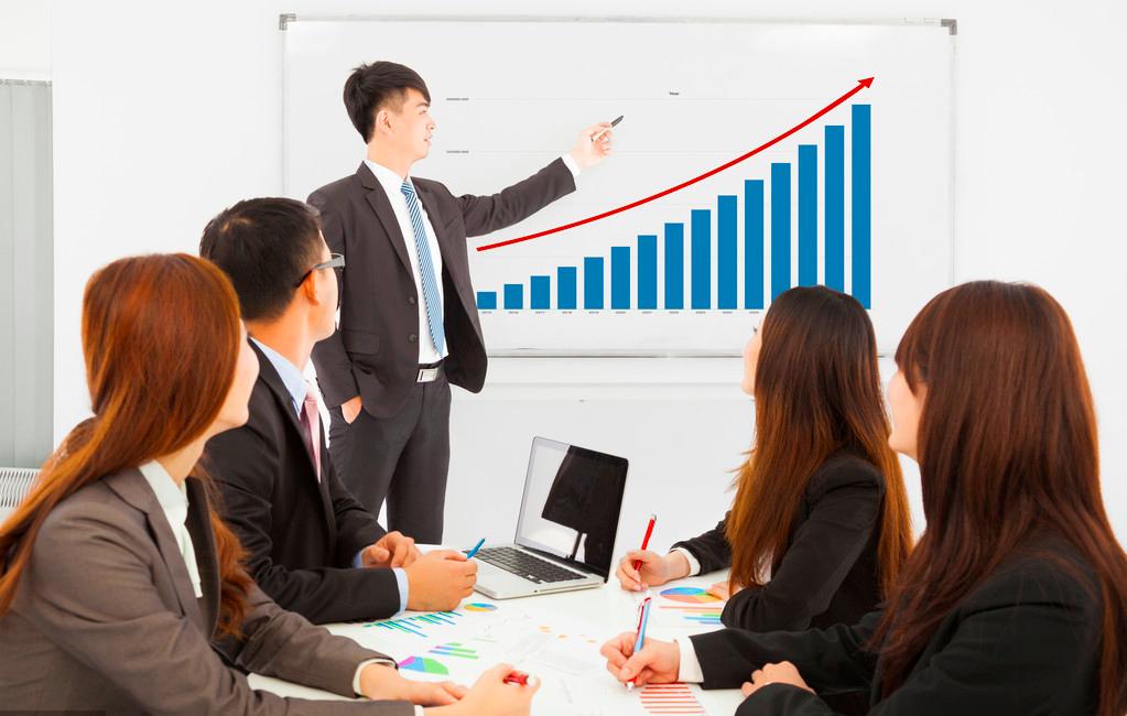 越是没钱越要舍得在这两件事上花钱，只会越来越好，很真实