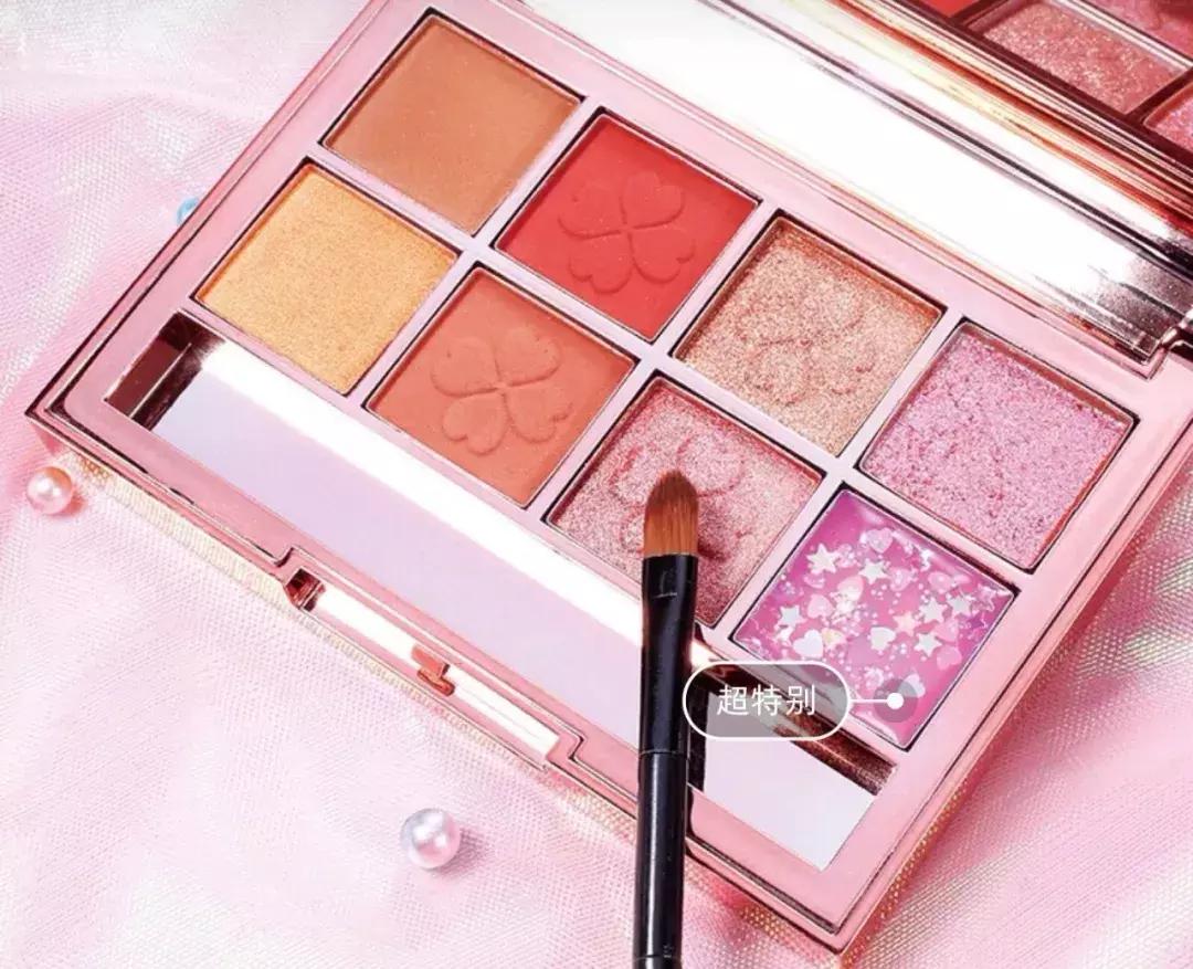 novo液体眼影试色好闪亮仙气十足,四色仙气紫色眼影盘