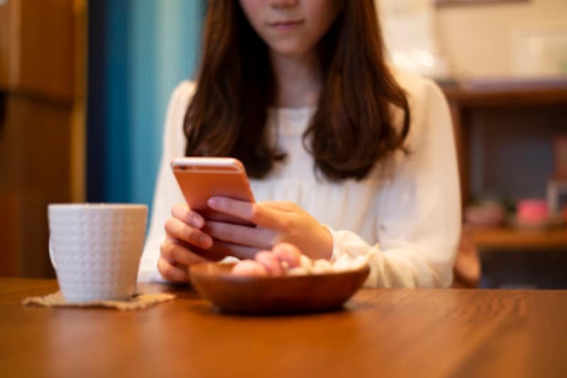 在变老的路上善待自己手势模板,在变老的路上好好保养一下自己