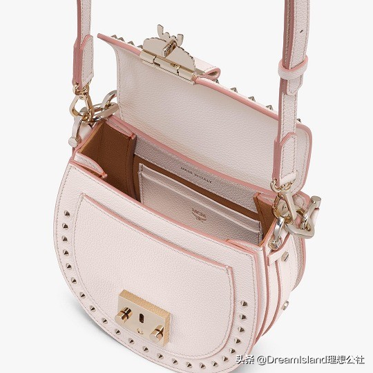 mcm中古包牛角包粉色,mcm秋冬值得入手的包