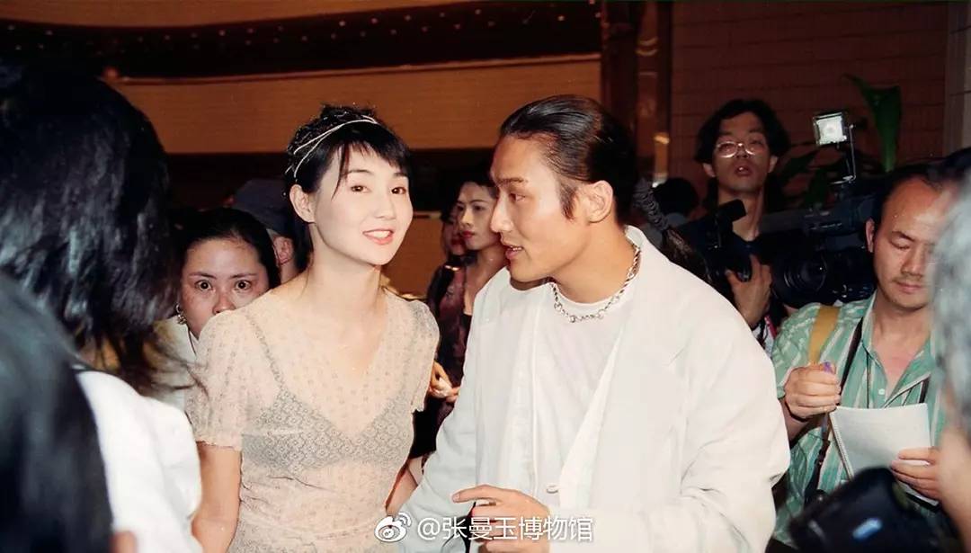 梁家辉宠妻时刻,实力宠妻梁家辉