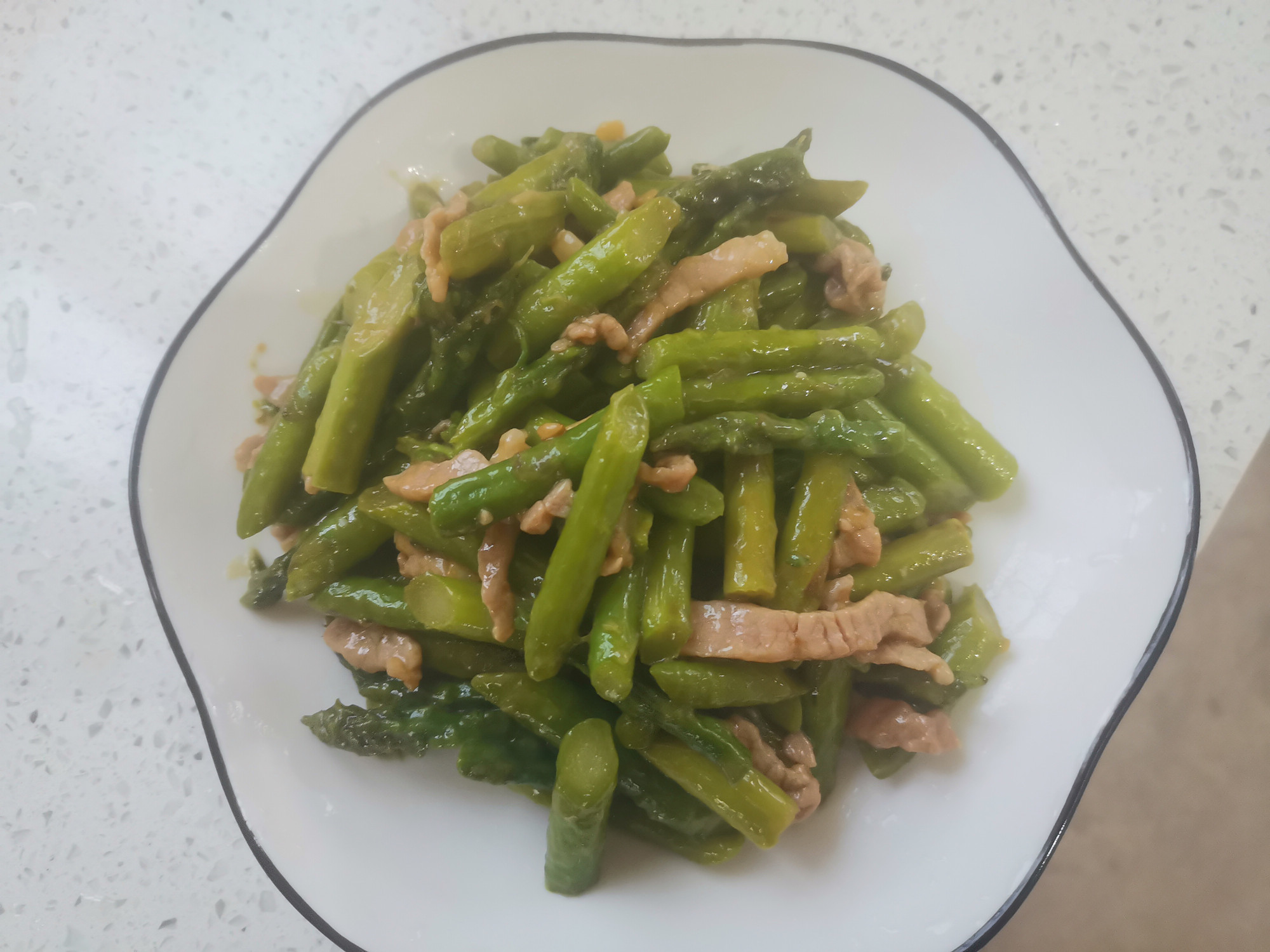 应季芦笋如何做到清脆可口?关键在食材的这3种处理,太简单了