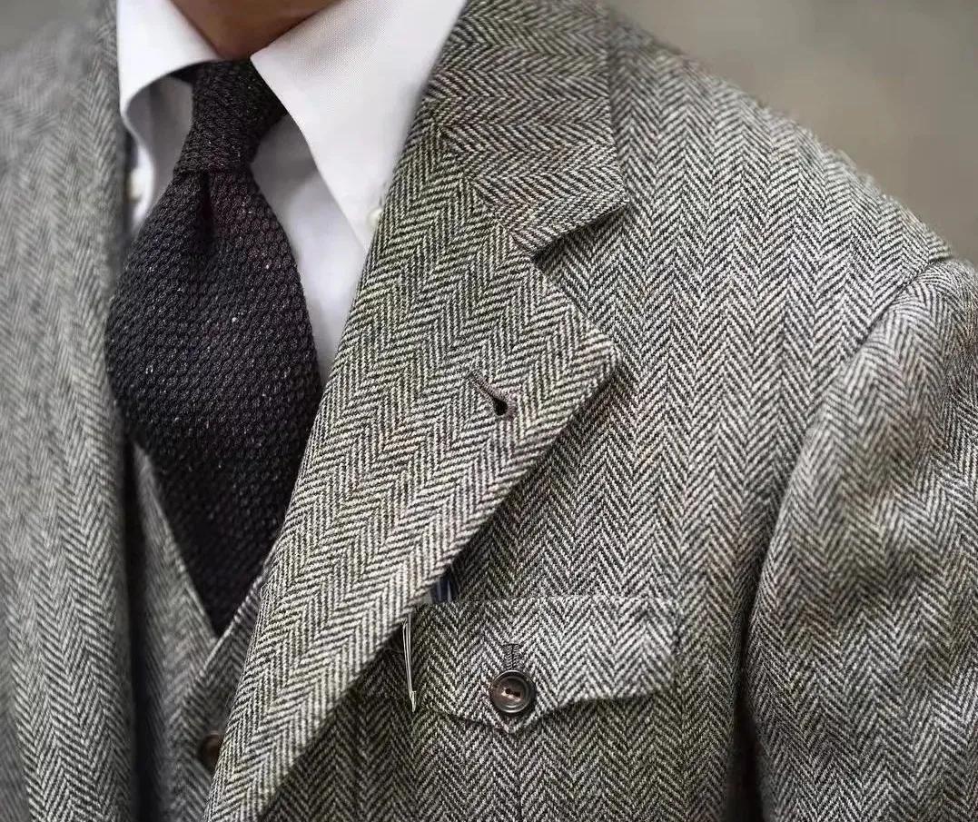 定制西装的面料怎么选,定制西装面料选择