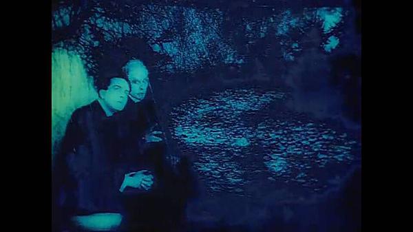 几十年前最恐怖的恐怖片,全世界第一个恐怖鬼片