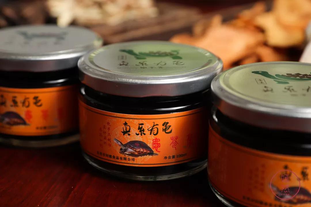 龟苓膏真假对比,真龟壳的龟苓膏