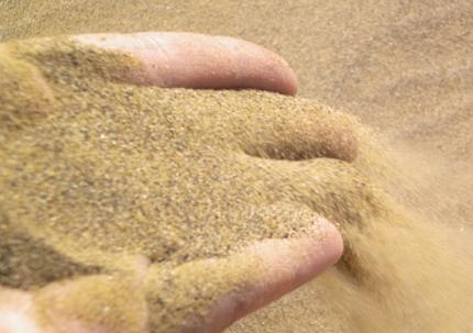 沙漠流沙真的能把人吞下去吗,电影中的流沙吃人真实事件