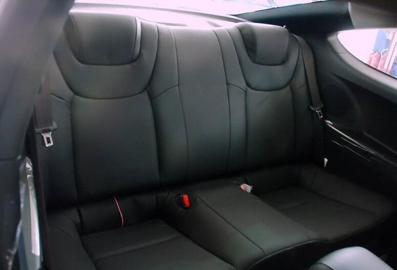 7万块钱的超跑,现代劳恩斯酷派哪一年的值得购买