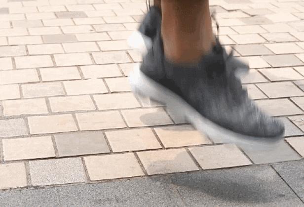 休闲运动鞋便宜没好货?硬核测试美国名牌、淘宝小米有品百元爆款