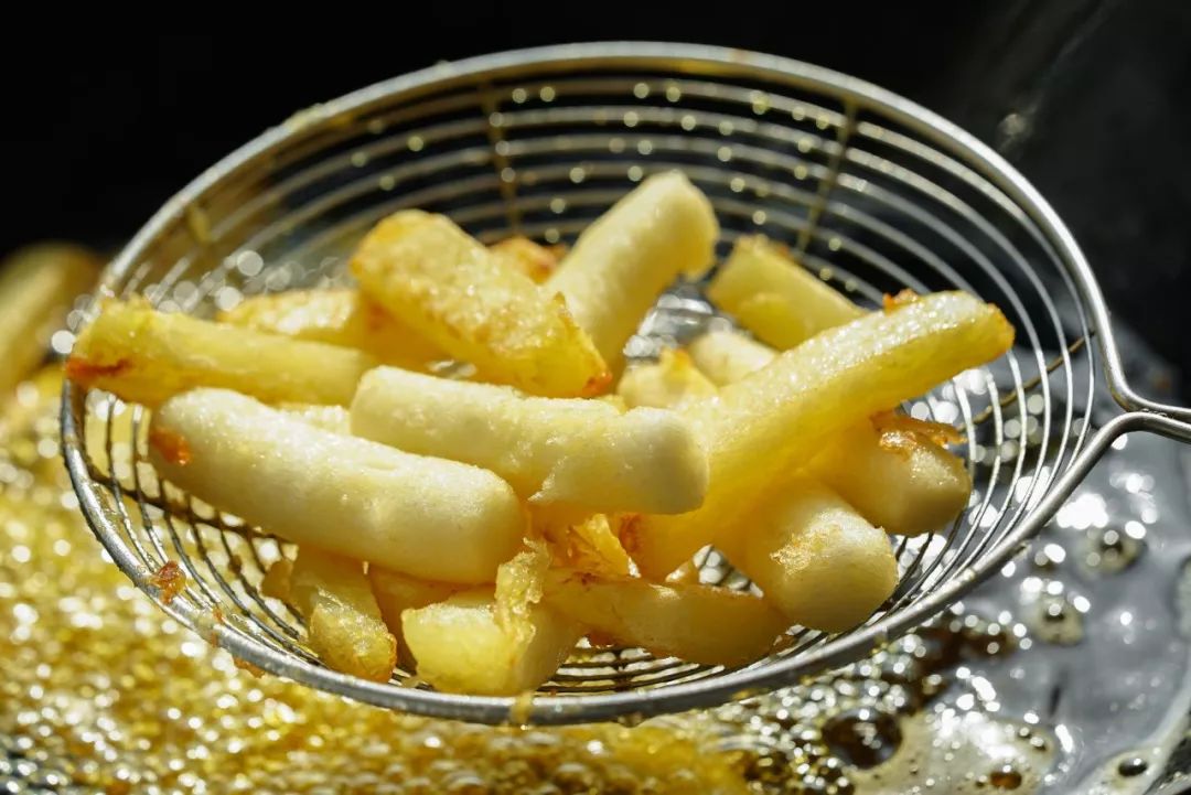 虾怎么做干锅虾简单又好吃,虾壳都能吃的干锅虾家常做法