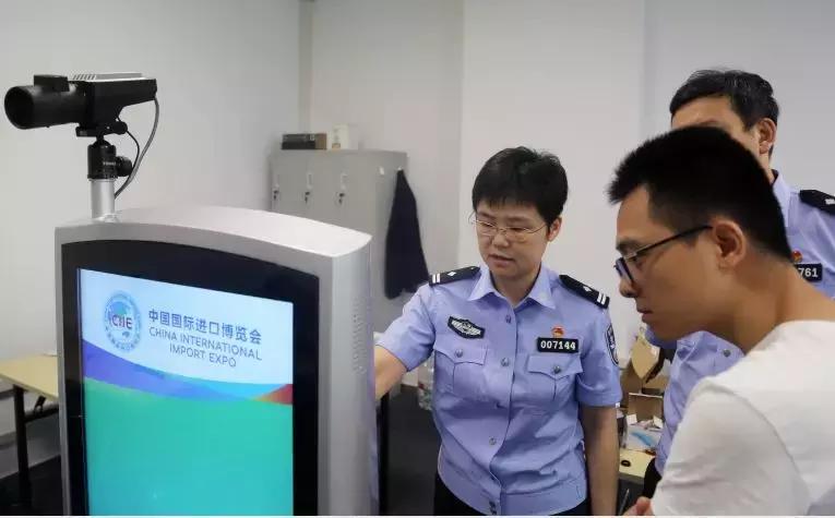 从警18年始终在奔跑，这位女网警，优秀