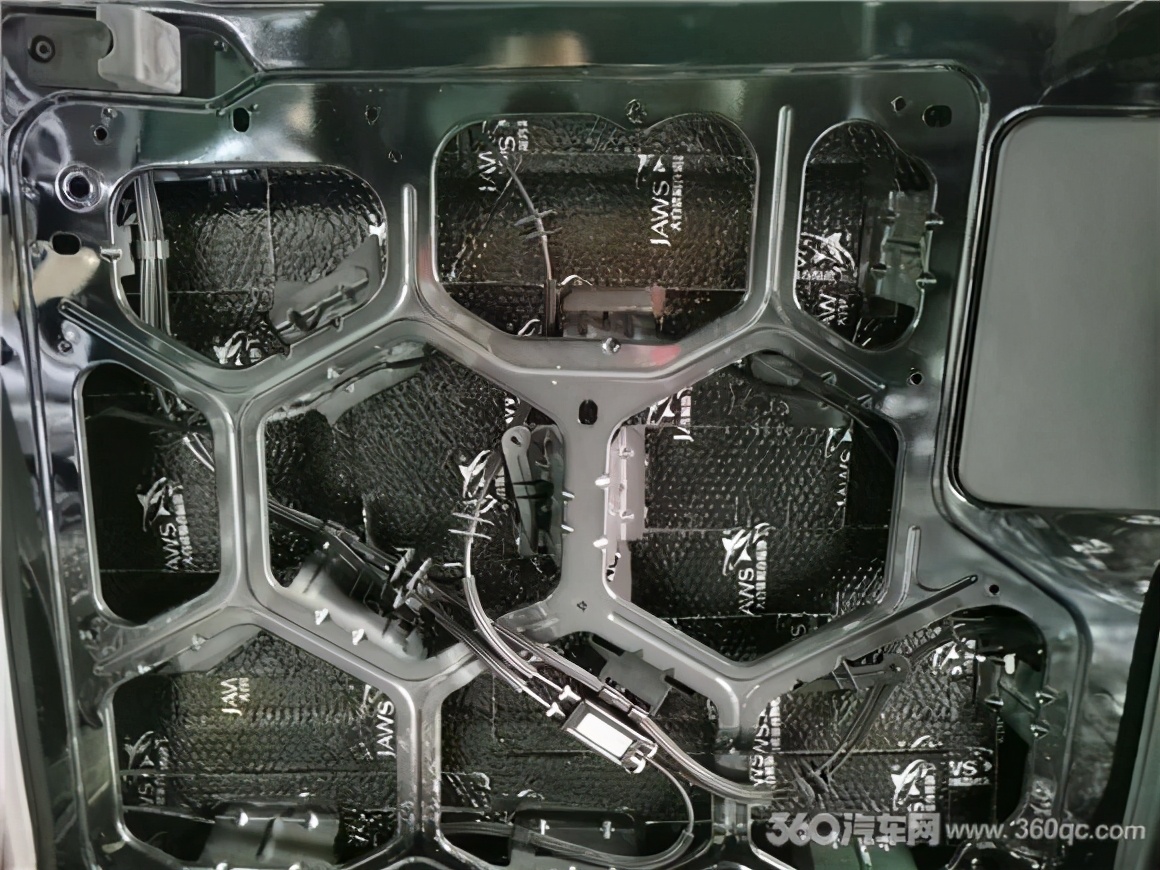 福特途睿欧做隔音多少钱,福特途睿欧隔音比全顺好