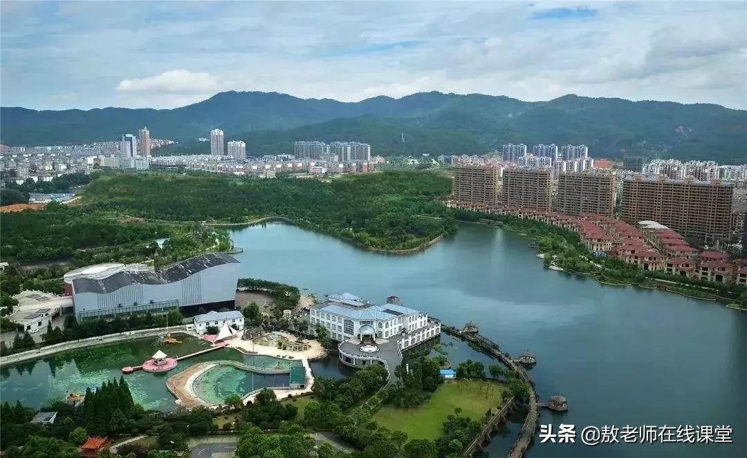 ps亮度对比度,ps颜色设置降低显示器色彩饱和度