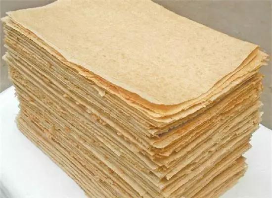 传统煎饼大概做法,山东特色煎饼的制作过程