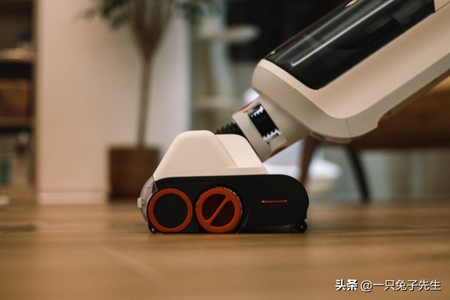 石头智能双刷洗地机t8,石头u10和uwant洗地机测评