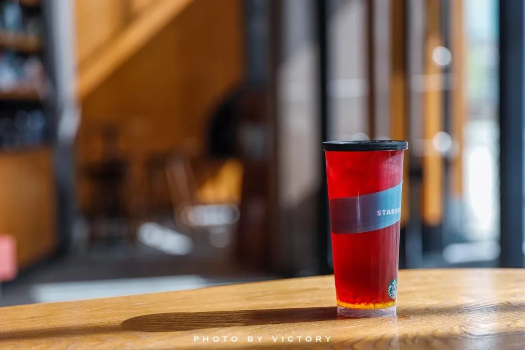 星巴克玩味冰调混合一起,星巴克玩味冰调系列视频