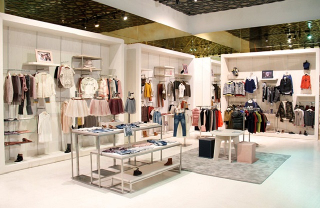 童装店应该怎么装修更吸引小朋友,童装店怎样装修会比较简单轻松