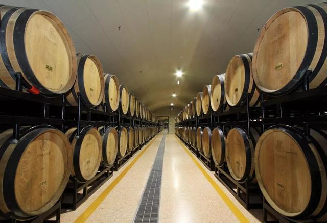 中国骄傲总结,马爹利轩尼诗人头马都是白兰地吗