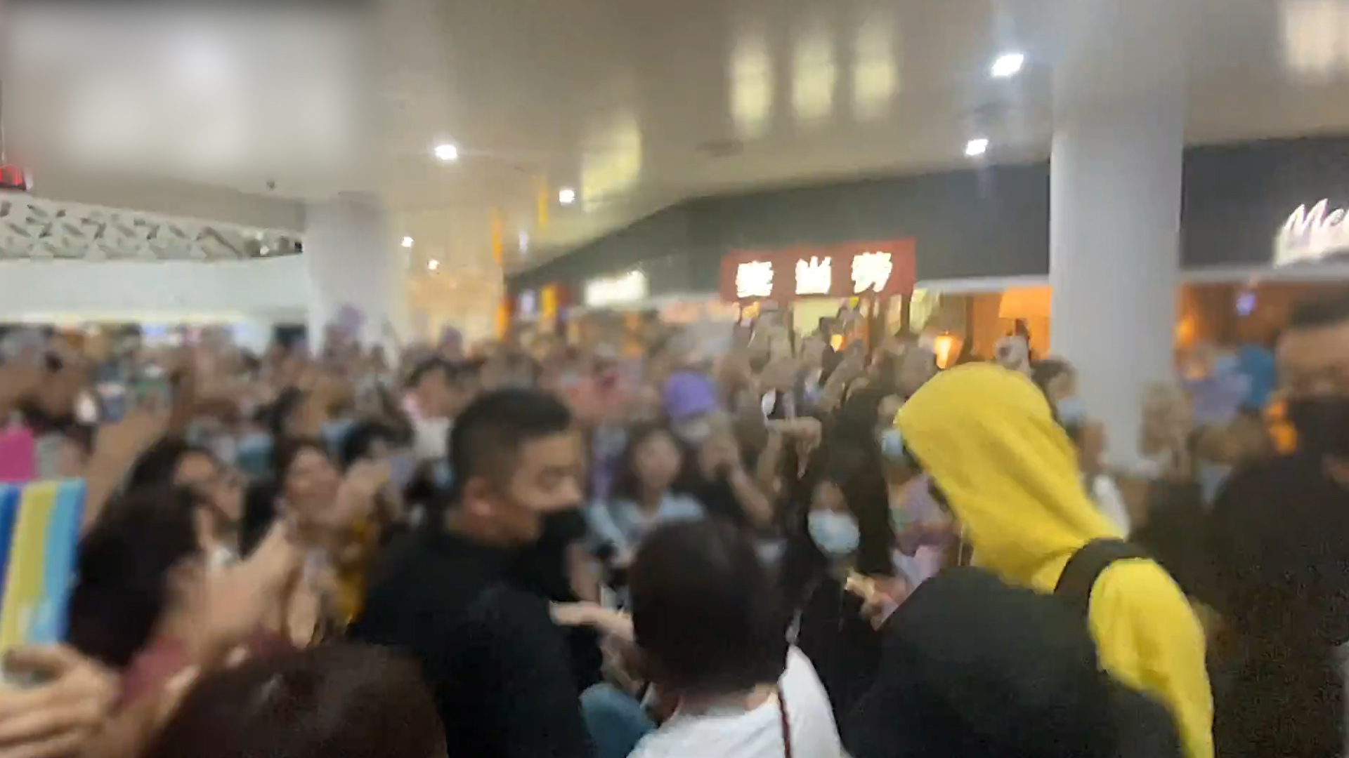 新晋顶流利路修，下岛火速搭上女一线，没出道为何能红过C位？