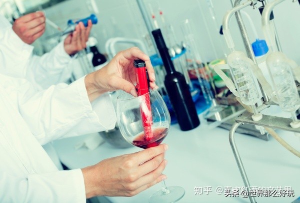 法国进口的红酒便宜的是真的吗,为什么抖音卖进口红酒那么便宜