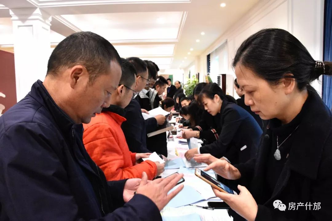 什邡澳维大乐城最新信息,什邡澳维大乐城2期128户型