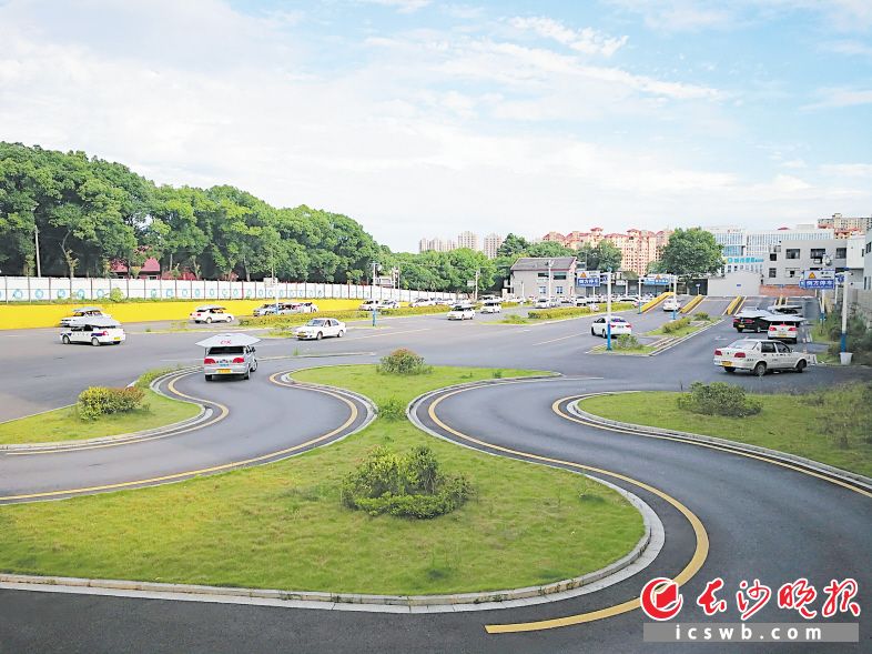 驾校学考一体,驾考一体化驾校