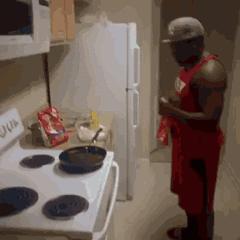 厨房即地狱，吃人不眨眼