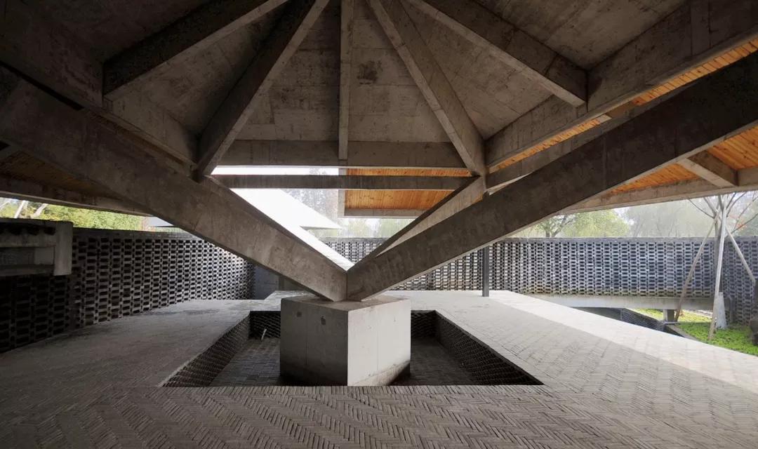 坡地怎样设计园林房,极简风格小区园林设计