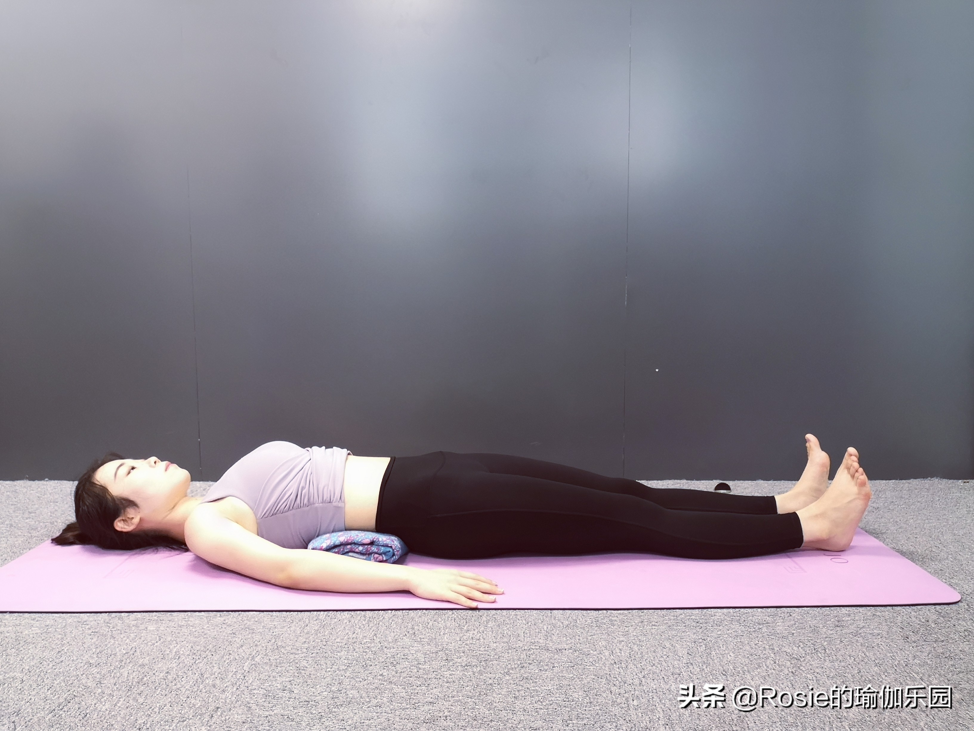 大腿根缝隙大o型腿怎么矫正,穿软鞋子造成o型腿怎么矫正