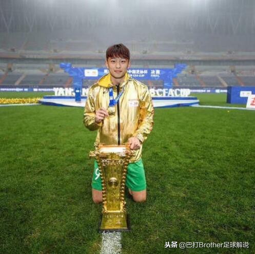 假装在现场系列,巴顿变身朴成,足协杯躺冠论后又现P图神作